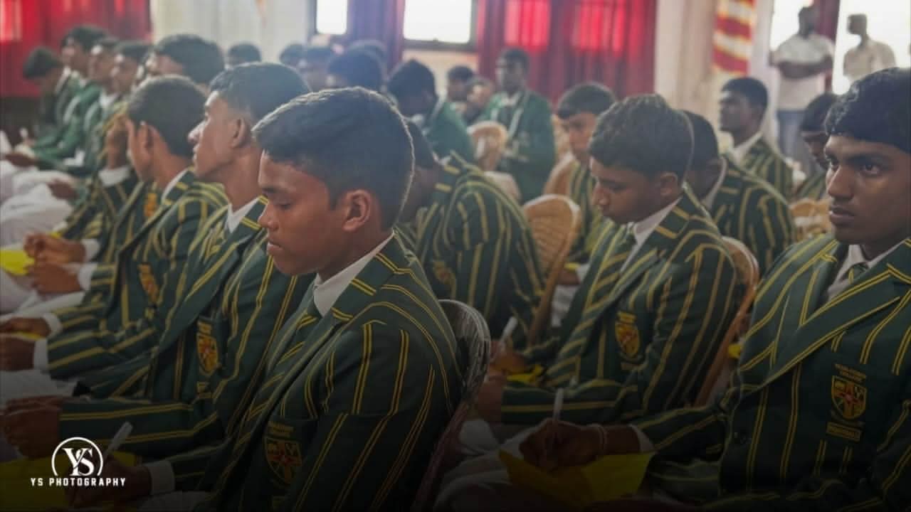 Friendly Student gathering of the Battle of the Galle Port Galu Mahathots
